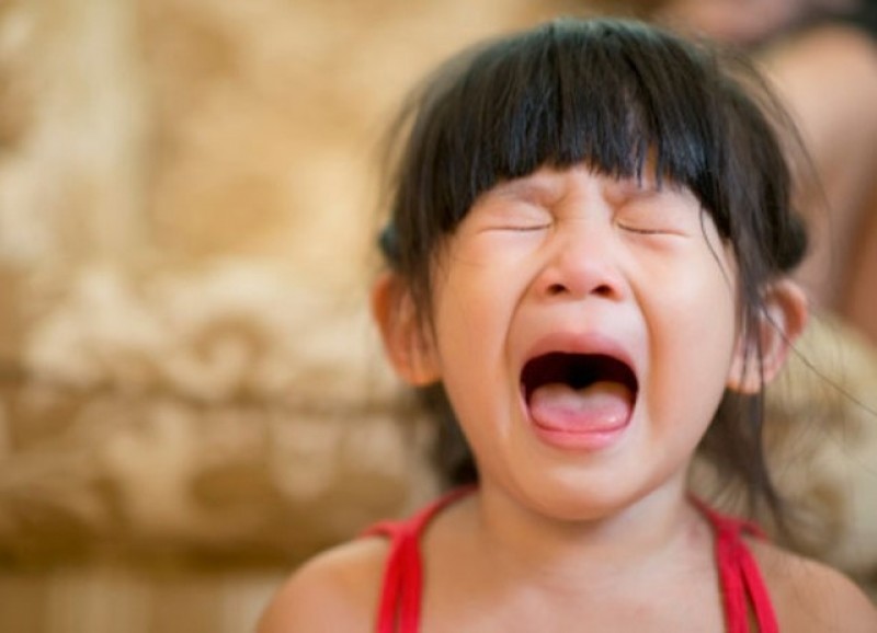 Trẻ chỉ nghe lời khi có quà