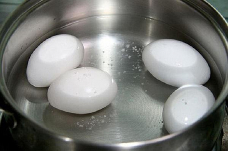 Thả chút muối cho món trứng ngon