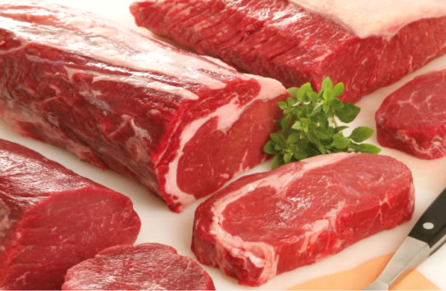 Người bị bệnh về gan nên hạn chế ăn thịt đỏ.