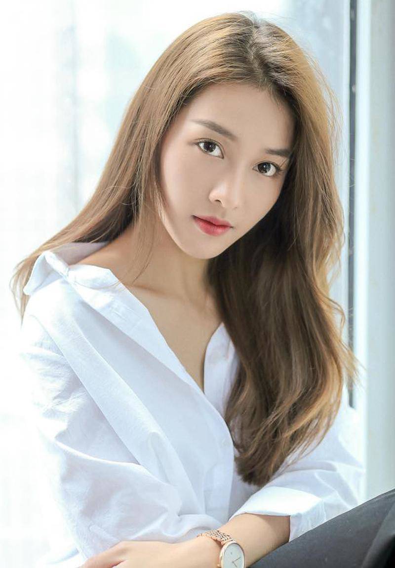 my-nhan-9x-viet-tung-dong-vai-cua-song-hye-kyo-lot-top-100-guong-mat-dep-nhat-chau-a-1-1531629118-196-width800height1149-1574751549-136-width800height1149