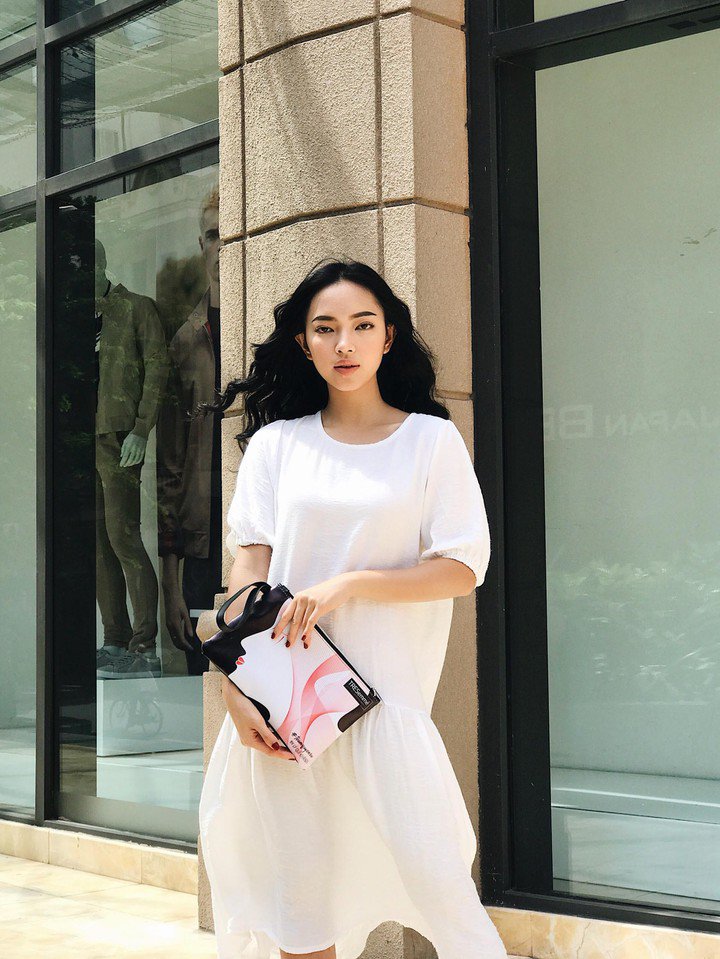 thieu-tu-tin-ve-mat-tham-my-day-la-5-fashion-icon-viet-ban-nhat-dinh-phai-theo-doi-chau_bui_3__pxmx-1574703295-384-width720height959