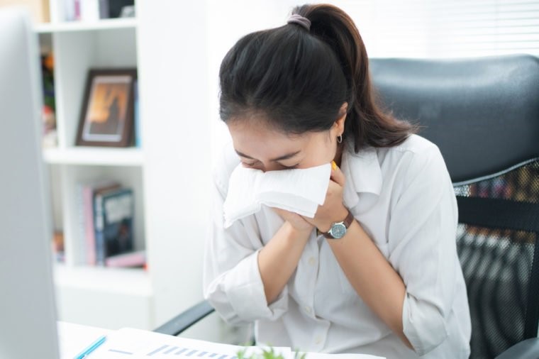Không vệ sinh máy lạnh thường xuyên, mối nguy gây hại sức khoẻ tai mũi họng, đường hô hấp
