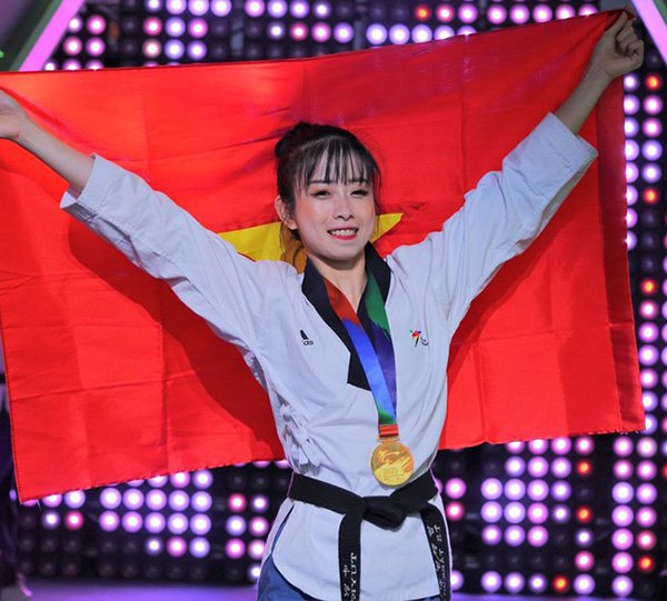 Châu Tuyết Vân - cô gái vàng của làng Taekwondo Việt Nam.