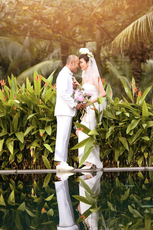 Vào sáng 1/1/2020, loạt ảnh cưới của siêu mẫu Xuân Lan bất ngờ được đăng tải.