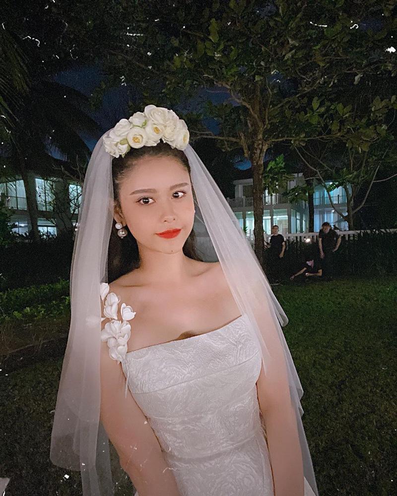 Trương Quỳnh Anh bất ngờ đăng ảnh cô dâu và câu chuyện phía sau ...