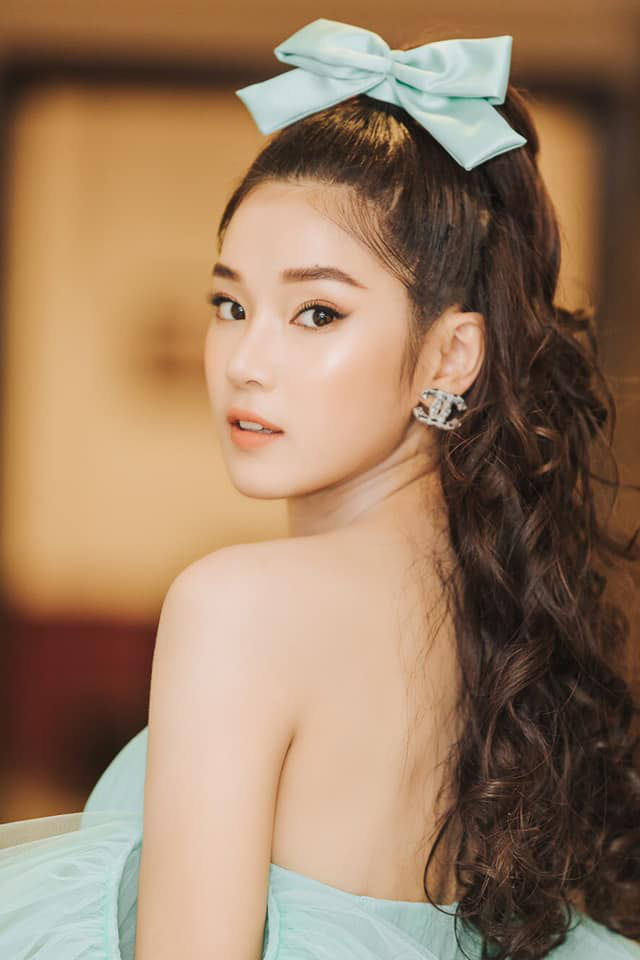 dan-sao-vbiz-trai-long-ngay-cuoi-nam-trung-quan-he-lo-ke-hoach-khung-tran-nghia-quyet-thoat-khoi-thay-ngan-si-tinh-99c5fb