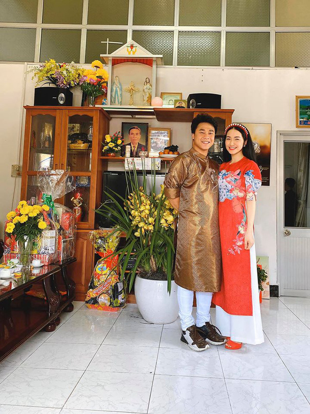 Hòa Minzy về nhà bạn trai Minh Hải vào dịp Tết Nguyên Đán vừa qua.