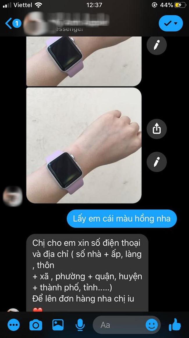 Chiếc đồng hồ mà cô gái đặt hàng.