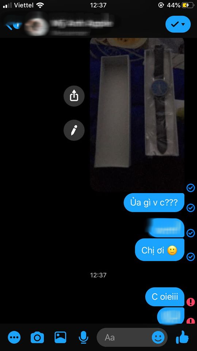 Còn đây là chiếc đồng hồ mà cô gái nhận được.