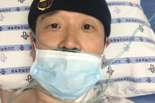 Giáo sư Park Hyun từng nằm trong phòng điều trị tích cực vì nhiễm Covid-19