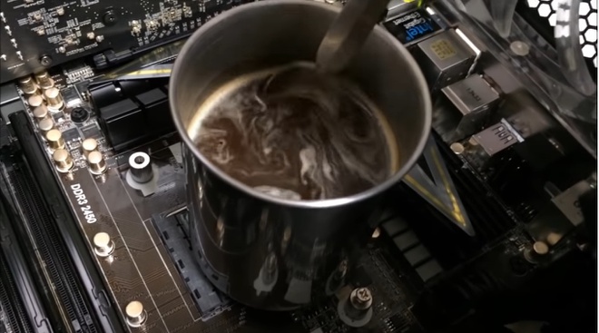 Pha cà phê bằng CPU.