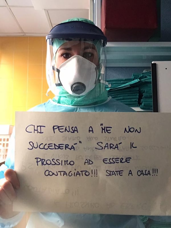 Nữ y tá người Ý tên là Irene cũng chia sẻ thông điệp ý nghĩa trên.