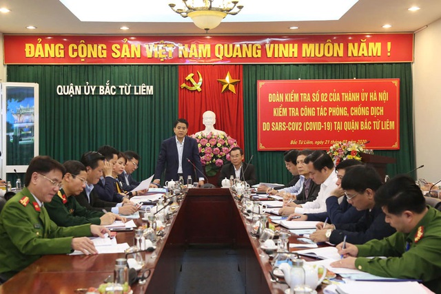 Chủ tịch UBND TP Nguyễn Đức Chung kiểm tra công tác phòng, chống dịch bệnh Covid-19 tại quận Bắc Từ Liêm.