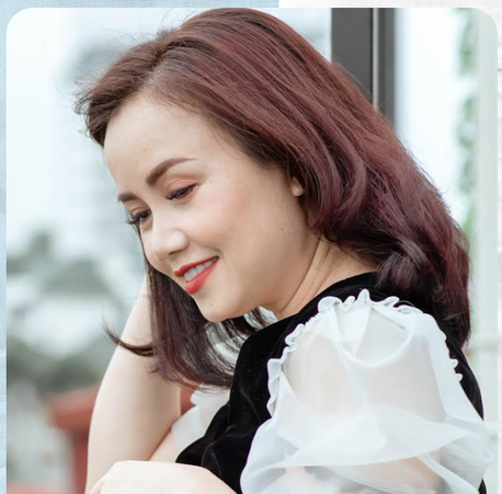 dien-vien-4-doi-chong-va-chuyen-mang-thai-o-tuoi-40-2-lan-mat-con-khien-toi-bi-am-anh-9a1-4793303