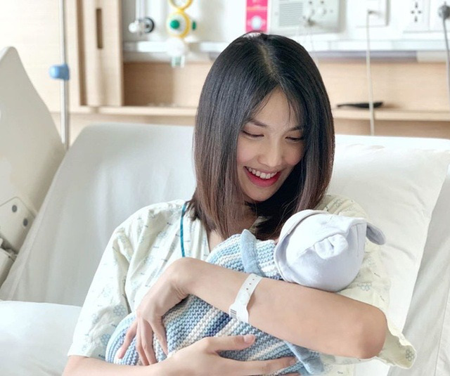 Siêu mẫu Lan Khuê chia sẻ về tình trạng bệnh của con trai