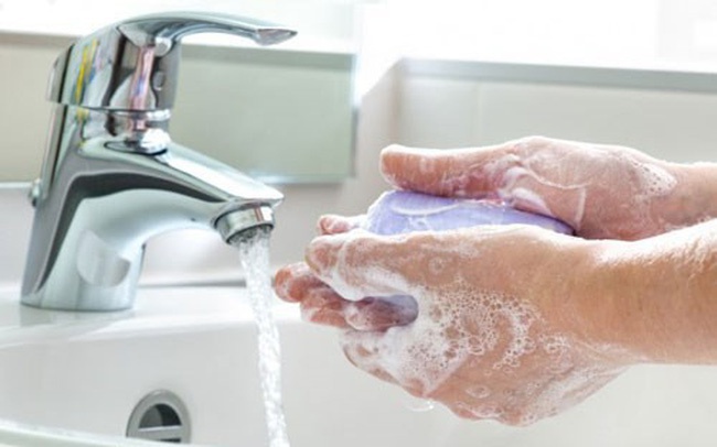 Dạy con rửa tay để phòng dịch Covid -19