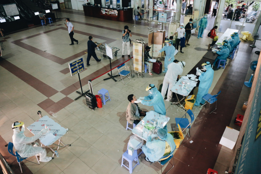 Toàn cảnh khu vực làm việc của đội ngũ y tế tại ga Sài Gòn. (Ảnh: Tổ quốc)