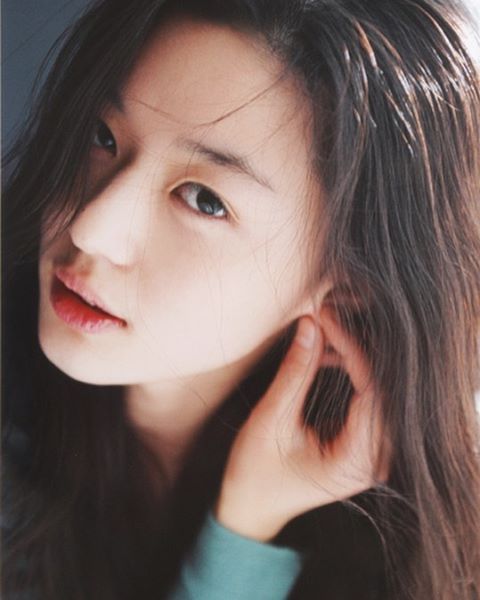 mặt mộc hoàn hảo của Jeon Ji Hyun