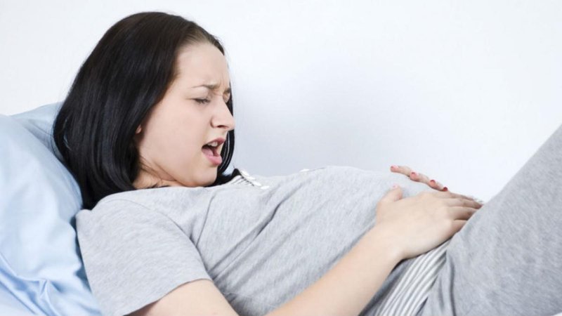Những dấu hiệu mẹ bầu sắp sinh con