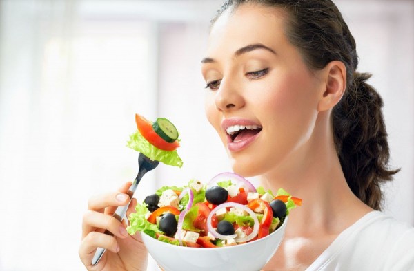 Một trong những sai lầm mà nhiều người khi chọn cách ăn kiêng kiểu Keto thường mắc phải là sử dụng sai loại chất béo.