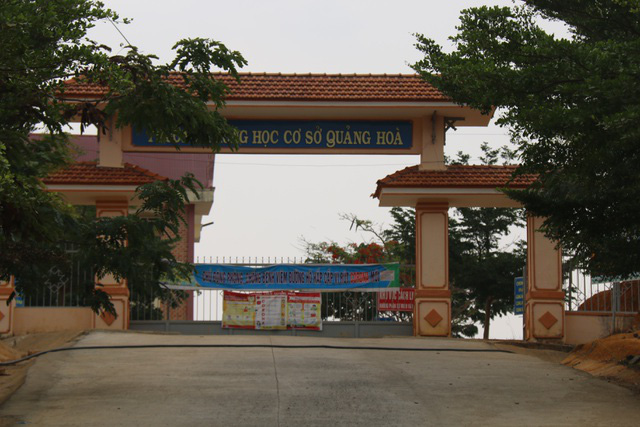 Trường THCS Quảng Hòa