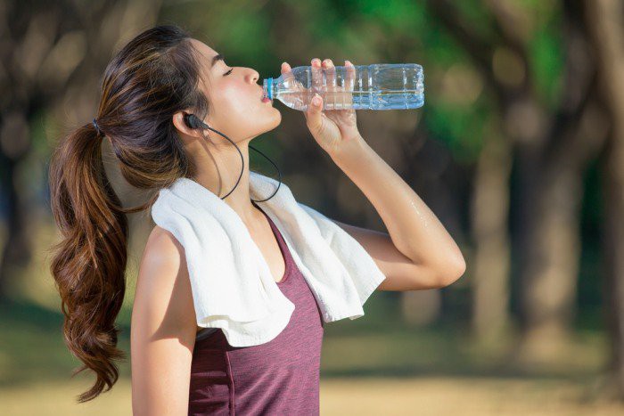 Uống nước giúp bạn giảm cân tốt