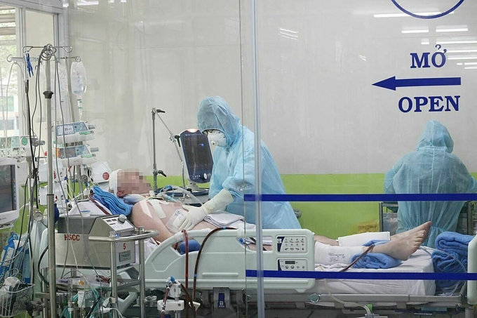 Bệnh nhân phi công Anh đang được điều trị tại Bệnh viện Chợ Rẫy. 