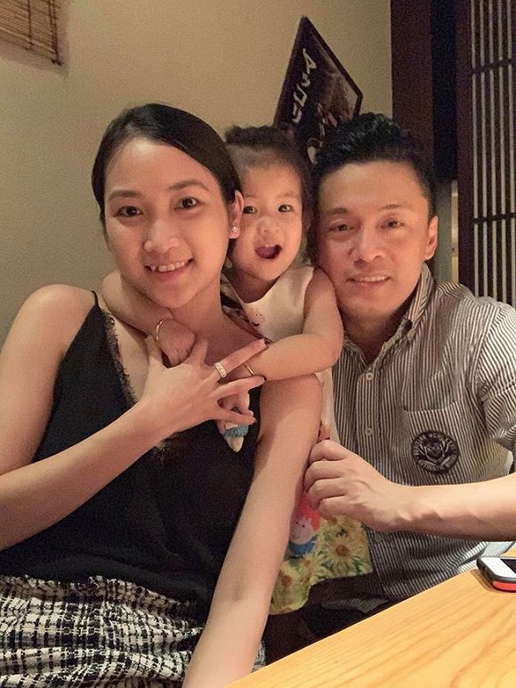 Gia đình hạnh phúc của Lam Trường hiện tại.