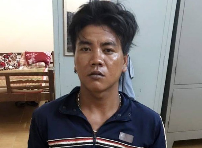 Người đàn ông đánh đập con gái tàn nhẫn tại Công an xã Lai Hòa. Ảnh: A.N.