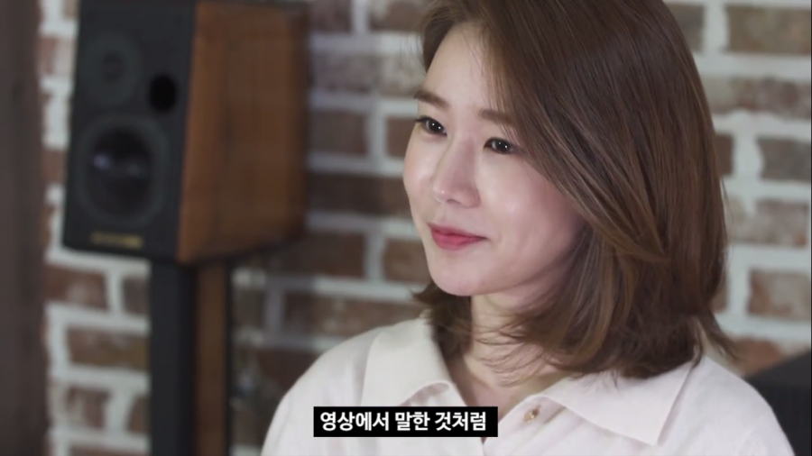 Yoo In Na đã bước sang tuổi 39 và sở hữ khuôn mặt dài cùng gò má cao vậy nên cô chọn kiểu layer cúp giúp gương mặt cân đối thon gọn và ngọt ngào hơn 