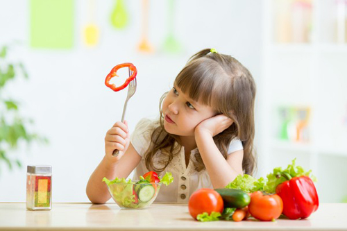 Cách trị lười ăn rau củ ở trẻ nhỏ