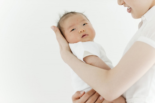 Sai lầm chăm sóc trẻ sơ sinh khiến trẻ dễ đau ốm