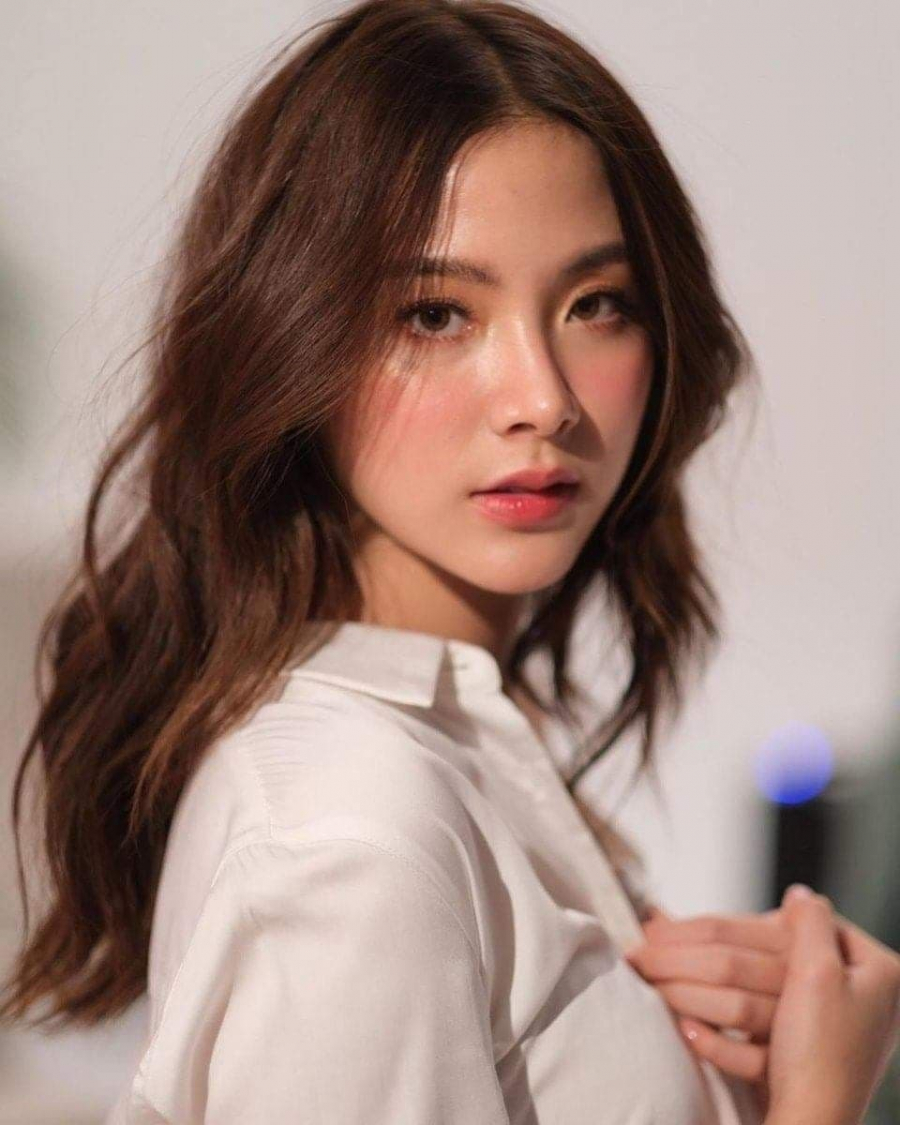 Xoăn lơi có thể là lọn xoăn dọc cũng có thể là xoăn ngang và được tạo kiểu theo phong cách