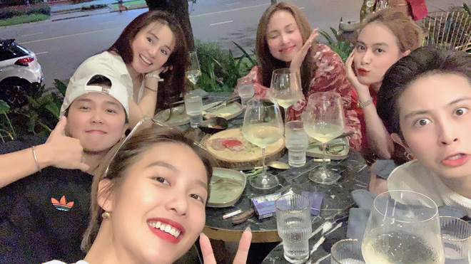 gil-le-va-hoang-thuy-linh-cong-khai-ngoi-canh-cuc-tinh-tu-khi-tu-hop-cung-hoi-ban-than-tien-do-nay-thi-fan-mung-phai-biet-347-5016873