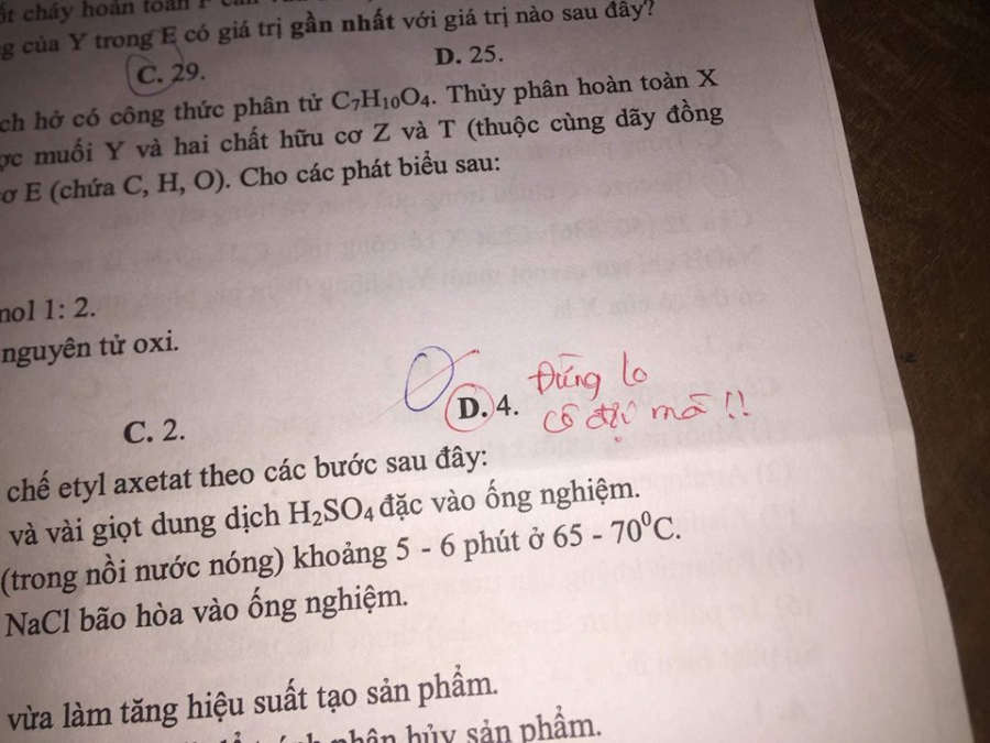 Lời nhắn nhủ của cô giáo dạy Hóa thật hài hước, vô cùng đáng yêu