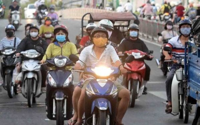 bat_den_xe_may_ban_ngay