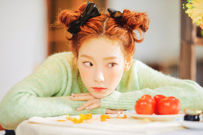 Đôi môi của Taeyeon không quá dày nhưng nó nhỏ nhắn cùng khóe môi xinh vô cùng hài hòa với khuôn mặt trẻ trung của cô