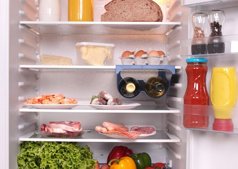 Tủ lạnh chứa nhiều vi khuẩn nếu khogo dọn dẹp chúng thường xuyên