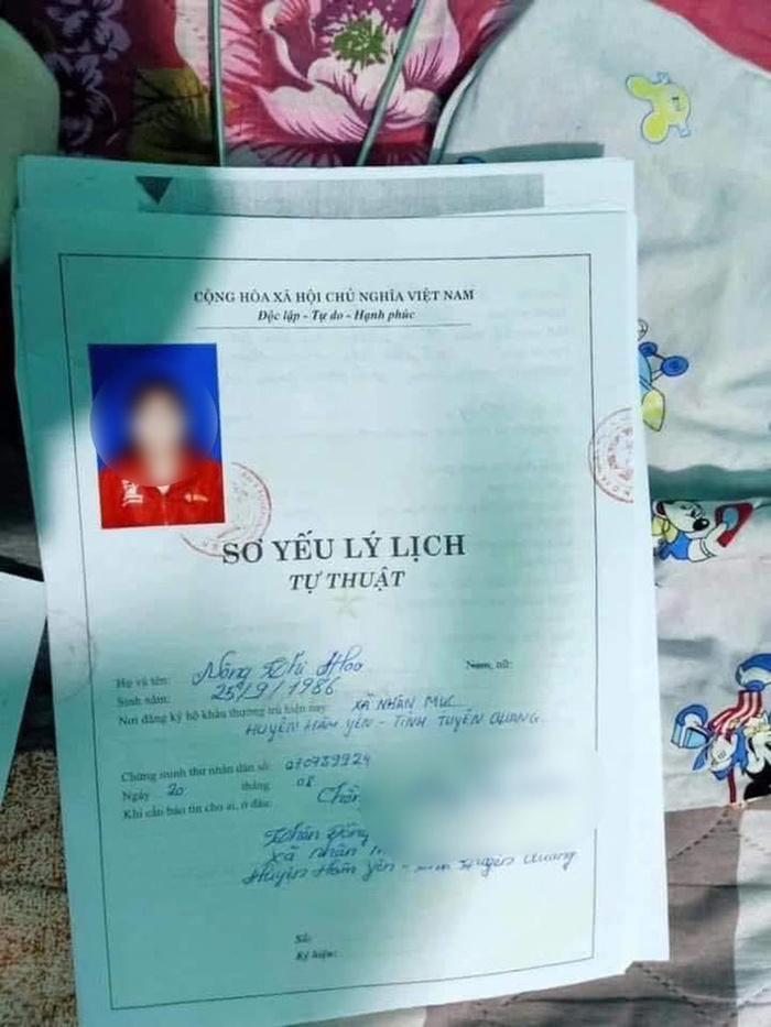 Bản sơ yếu lý lịch của chị Nông Thị Hoa bị mất và sau đó lan truyền trên mạng xã hội, cho là đối tượng bắt cóc