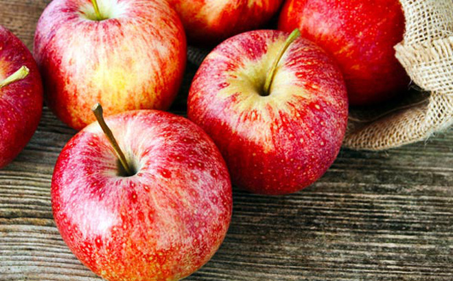 Ăn táo giúp bạn có một trái tim khỏe