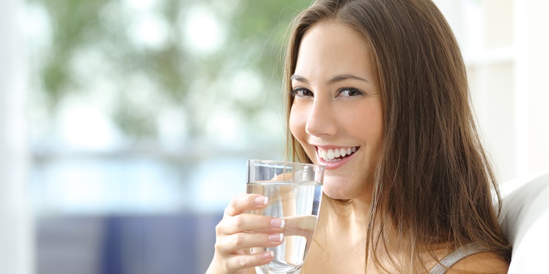 Sai lầm khi uống nước gây hại gan thận của bạn