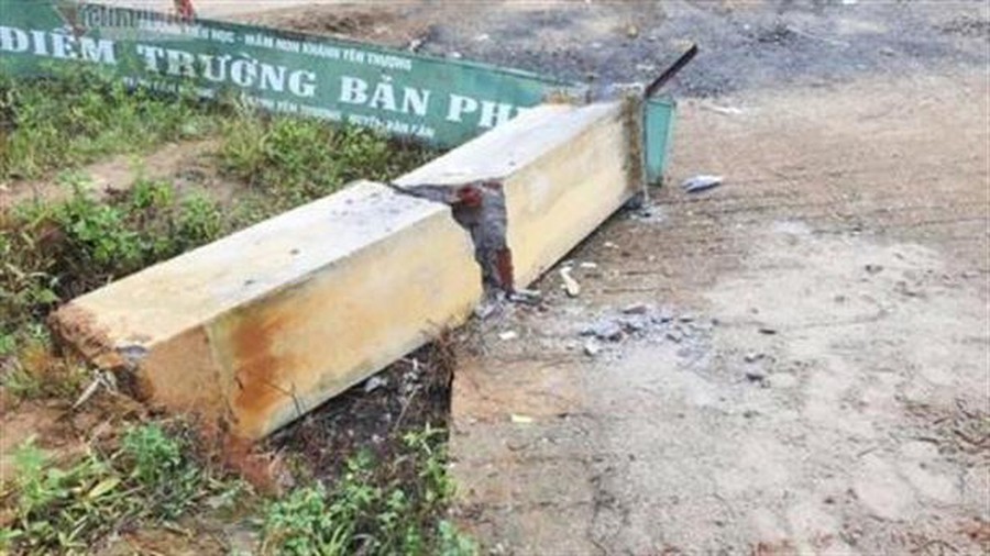 Hiện trường vụ sập cổng trường khiến 3 học sinh thiệt mạng