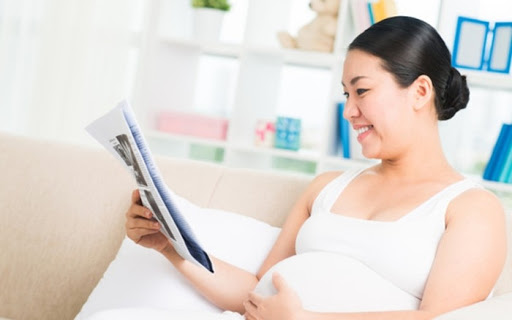 Mẹ bầu nên có chế độ dinh dưỡng tinh thần vui vẻ