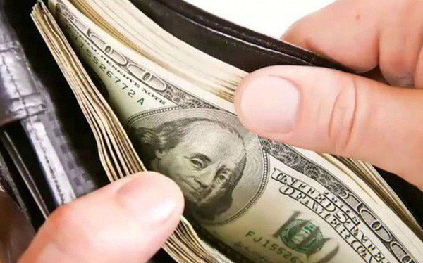 Đồng tiền may mắn đầu tiên