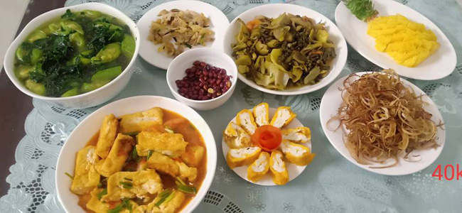 Mâm cơm gái 40k làm sốt công động mạng