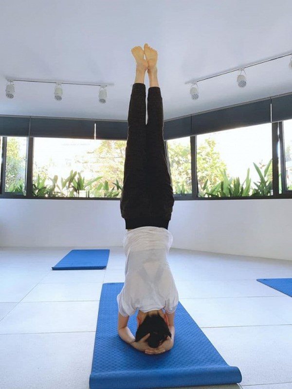 Ước mơ có 1 góc tập yoga trong nhà của vợ Mr. Siro đã thành sự thật.