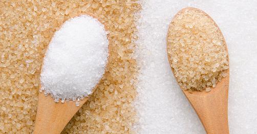 Sự khác biệt giữa 2 loại đường trắng và đường nâu là gì, ảnh hưởng đối với sức khỏe như thế nào?