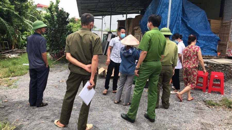 Hiện, cơ quan chức năng đang tiếp tục điều tra, làm rõ thân nhân của cháu bé tội nghiệp