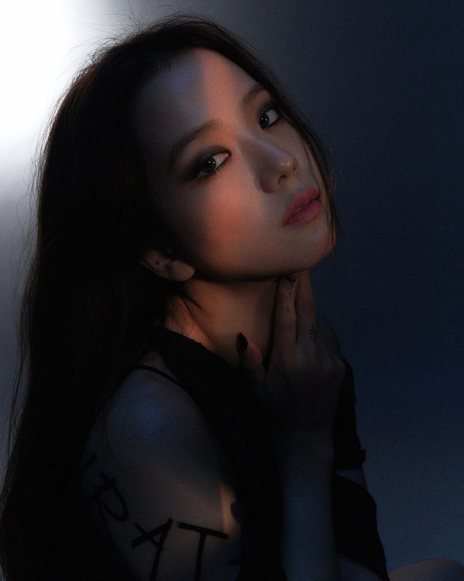 Jisoo136