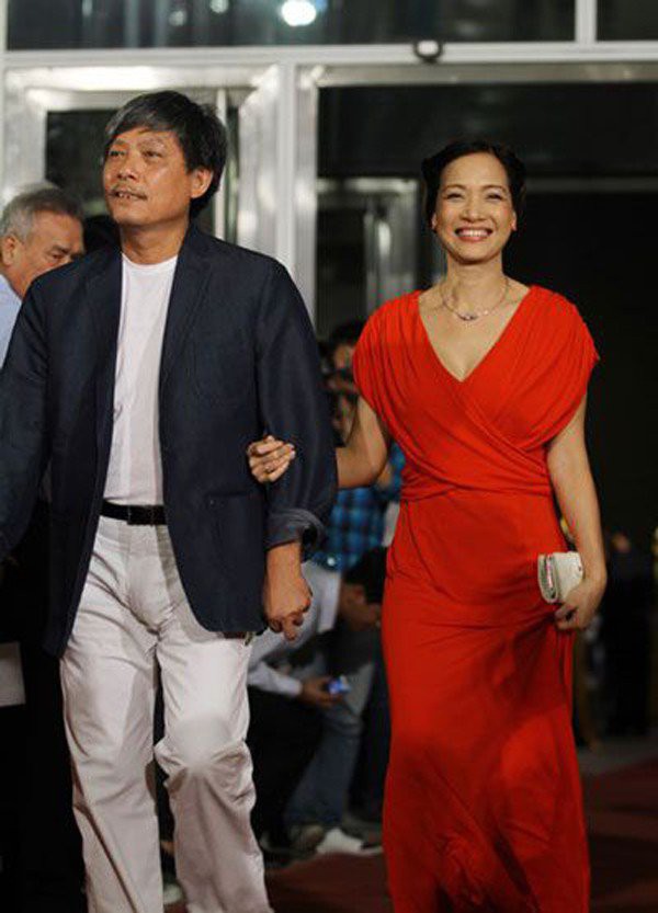Vợ chồng NSND Lê Khanh và đạo diễn Phạm Việt Thanh.